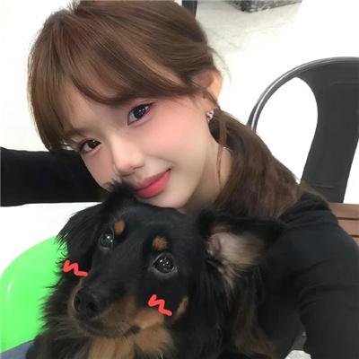 坐推土机的少女 海报